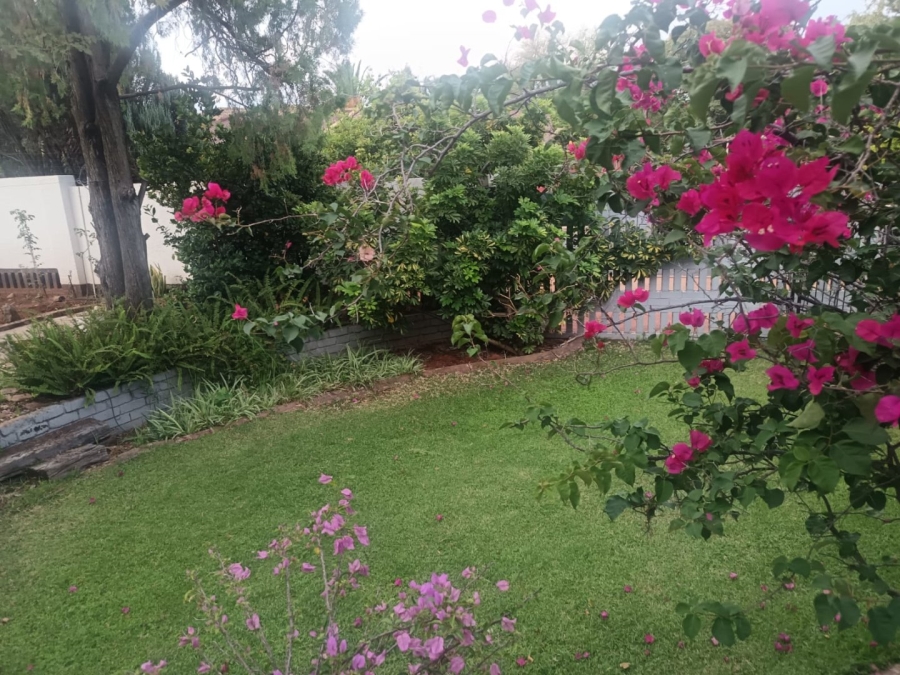 4 Bedroom Property for Sale in Monument Heights Northern Cape